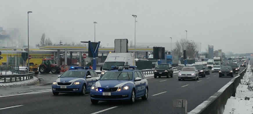 veicoli scortati per maltempo A10 Genova-Ventimiglia